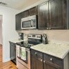 Отель Bright Hinesville Home, 43 Mi to Savannah!, фото 5