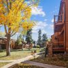 Отель Rocky Mountain Multi-level Cedars 2 Townhome Steps to Lift by RedAwning, фото 17