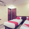 Отель OYO 28047 Hotel Galaxy Residency, фото 3