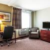 Отель Quality Inn & Suites, фото 25