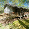Отель Cozy ‘Grey Fox’ Cabin Between Boone & Blowing Rock, фото 1