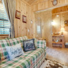Отель Quaint Cabin w/ Pool + Lake Access, 7 Mi to Helen!, фото 2