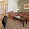 Отель Holiday Inn Express Hotel & Suites TOPEKA NORTH, an IHG Hotel, фото 21