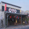Отель Oyo 426 Hotel Gading Resto, фото 1
