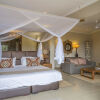 Отель Victoria Falls Safari Suites, фото 3