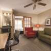 Отель Country Inn & Suites by Radisson, Forest Lake, MN, фото 3