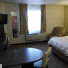 Отель Candlewood Suites Tulsa, an IHG Hotel, фото 6