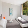 Отель Manly Beachside Apartments, фото 3