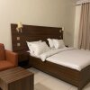 Отель Posh Hotel And Suites, фото 4