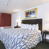 Отель Sky-Palace Inn & Suites Wichita East, фото 2