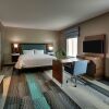 Отель Hampton Inn & Suites By Hilton Southport, фото 18