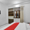 Отель OYO 81815 Krishna Palace, фото 7