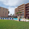Отель Beach House Unit #401 3 Bedroom Condo by RedAwning, фото 1