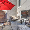 Отель Historic Fells Point Home Steps From Waterfront, фото 19