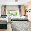 Отель B-ham 20 mins, 10 Beds, M6 J10, Free Secure Onsite Parking, фото 5
