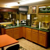 Отель Hwy Express Inn & Suites, фото 3