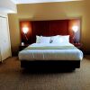 Отель Comfort Suites Johnson City near University, фото 1