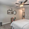 Отель Gorgeous Loveland Townhome < 1 Mi to Downtown, фото 4