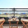 Отель Modernly Furnished Holiday Home With Balcony, Near Felixstowe Beach в Феликсстоуве