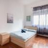 Отель 4 Bedrooms Flat Next To Station, фото 2