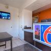 Отель Motel 6 Los Angeles - Norwalk, фото 11