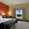 Отель Holiday Inn and Suites Memphis Southeast Germantown, фото 7