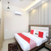 Отель OYO 17199 Hotel Clg Grand, фото 2