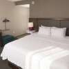 Отель Hampton Inn & Suites Asheville Biltmore Area, фото 33