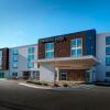 Отель SpringHill Suites by Marriott East Lansing University Area, фото 32