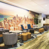 Отель La Quinta Inn & Suites by Wyndham Chicago Downtown, фото 11