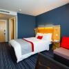 Отель Holiday Inn Express London-Epsom Downs, an IHG Hotel, фото 5