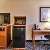 Отель Comfort Inn & Suites Ambassador Bridge, фото 4