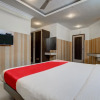 Отель OYO 3356 Hotel Green Valley, фото 4