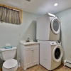 Отель The Killington Bigelow Chalet: Large Ski Home. 8 Br/4.5 Ba/16 People. Hot Tub. Shuttle. Game Room. 8, фото 30
