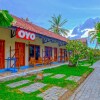 Отель Surfers Inn Lombok by OYO Rooms, фото 5