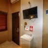 Отель NIDA Rooms Raya Dukuh Kupang 50, фото 3
