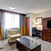 Отель Doubletree by Hilton Hotel Kamloops, фото 32