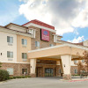 Отель Comfort Suites Bastrop, фото 1