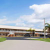 Отель Travelodge Suites by Wyndham Lake Okeechobee, фото 18