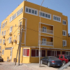 Отель Ambassade des Parcelles в Парцеллес Ассаиниес