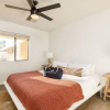 Отель Mojave Moon by Avantstay Modern & Bright JT Home in Great Location w/ Pool & Hot Tub, фото 44
