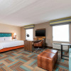 Отель Hampton Inn & Suites Fort Myers - Colonial Blvd, фото 6