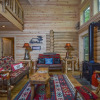 Отель Big Log Lodge 4 Bedroom House, фото 10