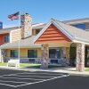 Отель AmericInn Lodge & Suites Elkhorn в Элкхорне