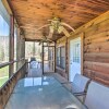 Отель Garnerland in Luray Pet-friendly Cabin w/ Porch, фото 11