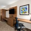 Отель Holiday Inn Express Suites Sumner, an IHG Hotel, фото 19