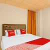 Отель OYO 90561 Paris Street Residence Syariah, фото 19