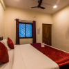 Отель OYO 10576 Hotel Residency, фото 28