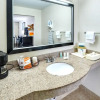 Отель Quality Inn & Suites, фото 28