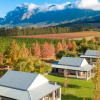 Отель Paddabult Self Catering Cottages, фото 10